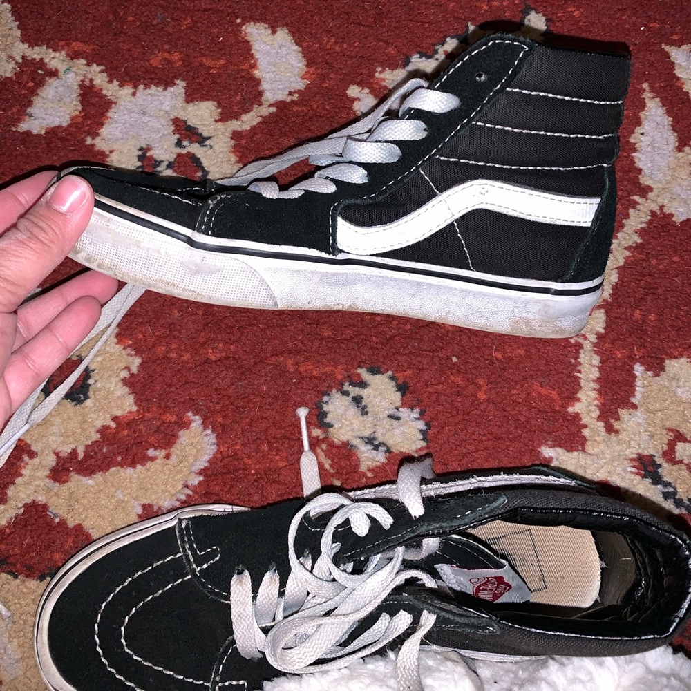 Vans - Picture 2 of 4